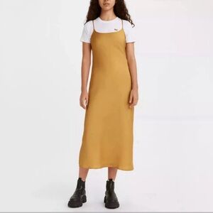 Gold Levi’s Dalia Satin Slip Dress - Small